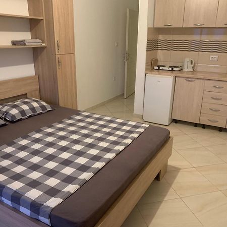 Apartments Nurkovic Dobra Voda Exterior photo